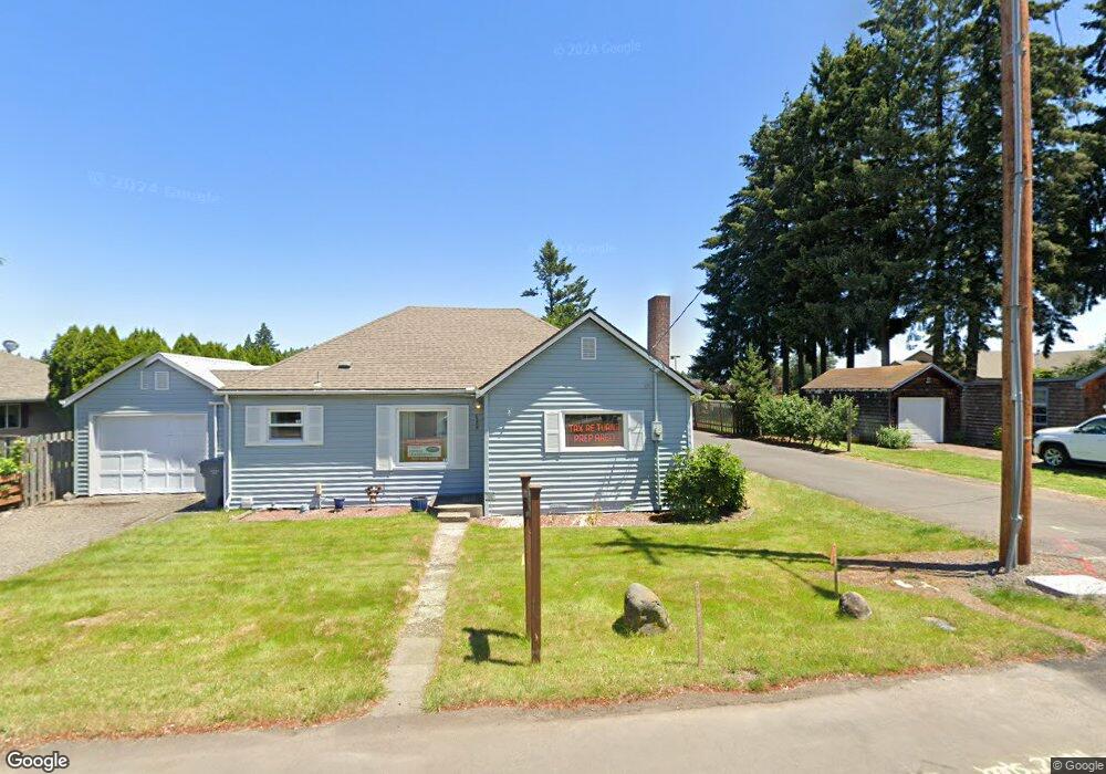 688 S Ivy St, Canby, OR 97013 - photo 1