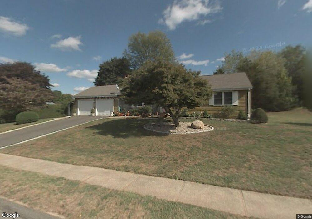 77 Dunham Dr, Berlin, CT 06037 - photo 1