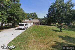 8 Country Club Dr, Bloomfield, IA 52537