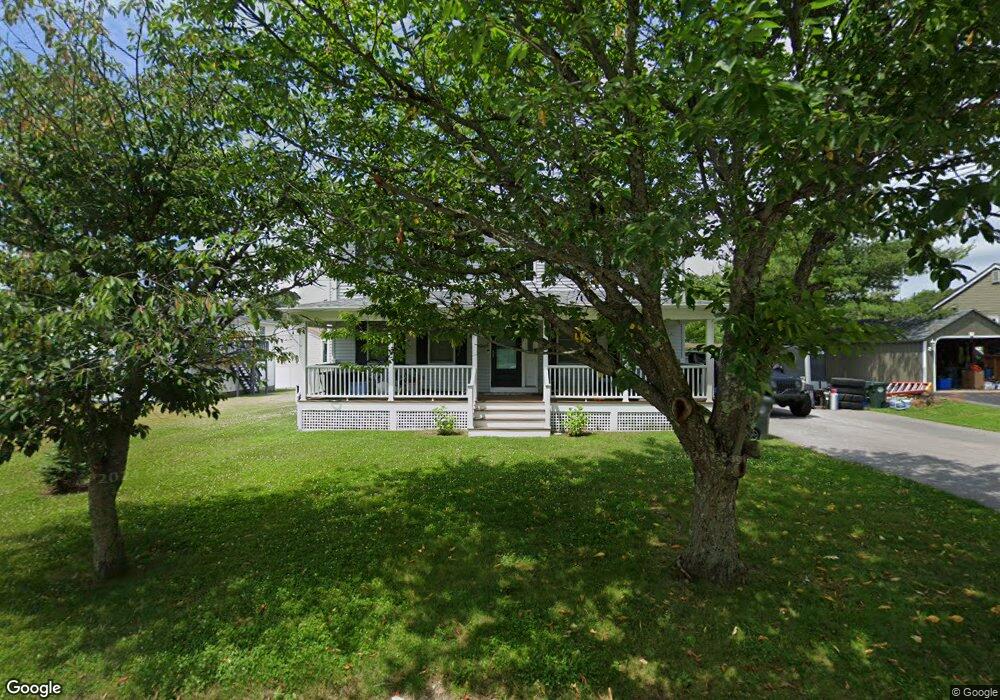 13 Hamlet Ct, Bristol, RI 02809 - photo 1
