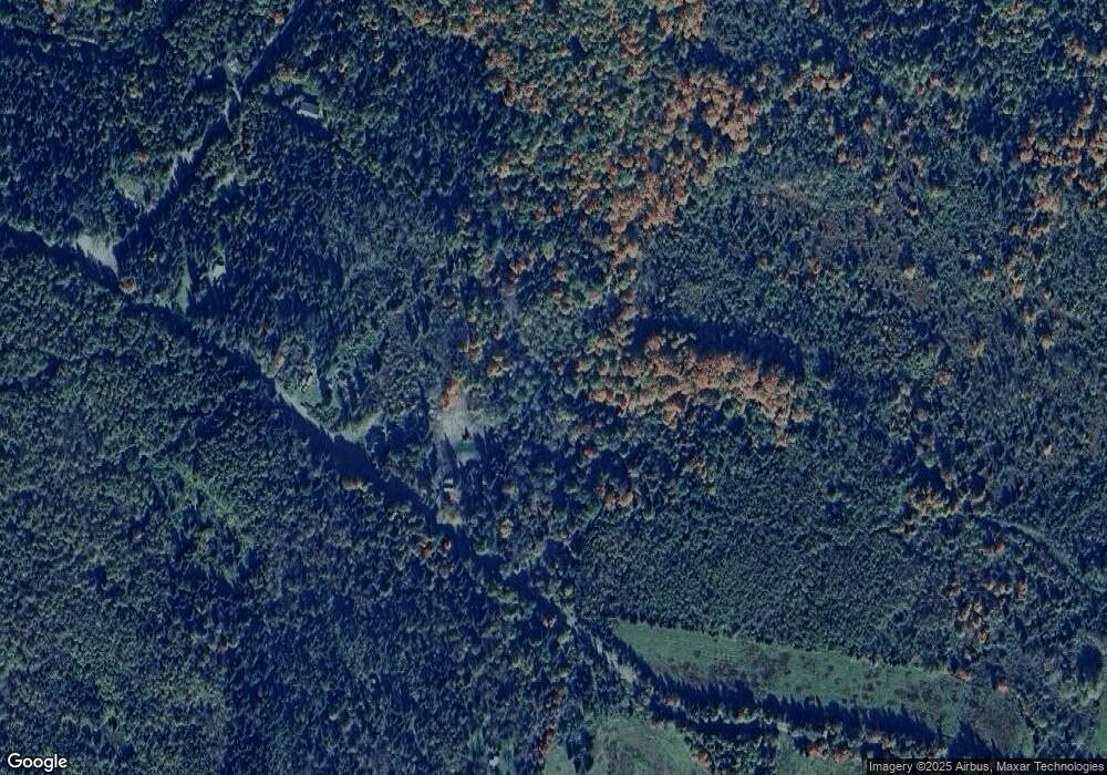 233 Noyes Rd, Colebrook, NH 03576 - photo 1