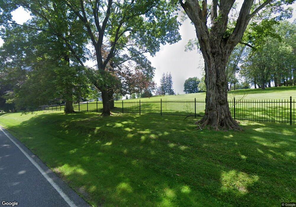 198 Old Stockbridg unit WG3B, Stockbridge, MA 01262 - photo 1