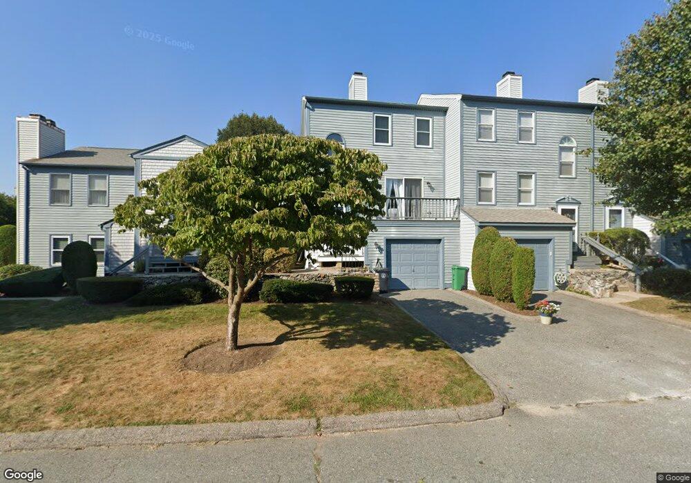 46 Willow Glen Cir unit 46, Warwick, RI 02889 - photo 1