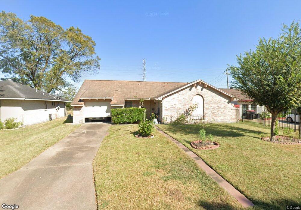 10138 Whitebrook Dr, Houston, TX 77038 - photo 1