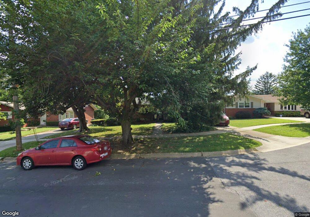 3608 Sandy Ct, Kensington, MD 20895 - photo 1