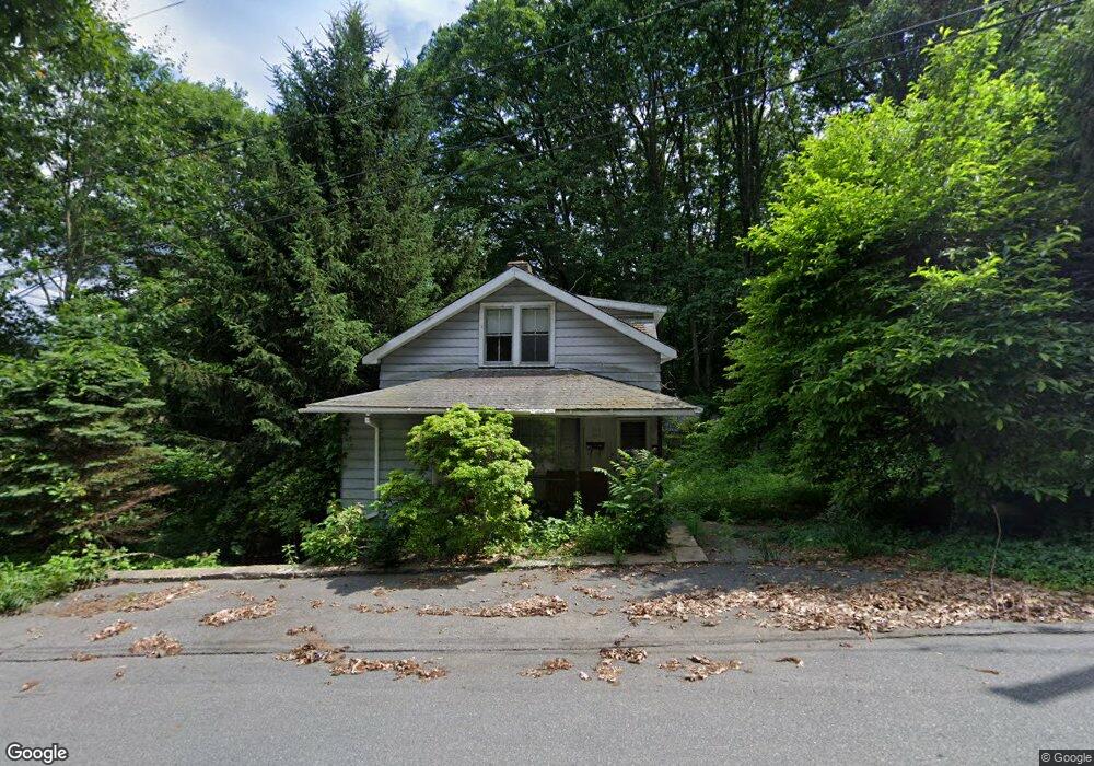 498 Coburn Ave, Worcester, MA 01604 - photo 1