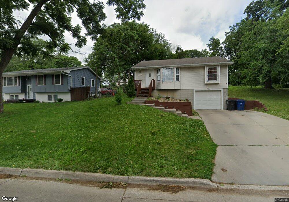 2504 SE 5th St, Des Moines, IA 50315 - photo 1