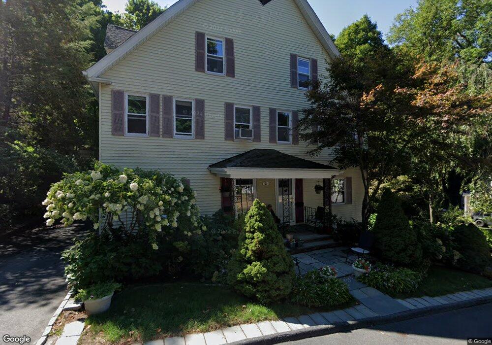 11 Bow St, Wellesley Hills, MA 02481 - photo 1