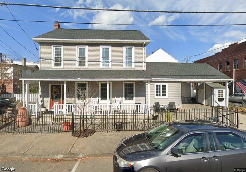 233 W Chestnut St, Shamokin, PA 17872 - photo 1