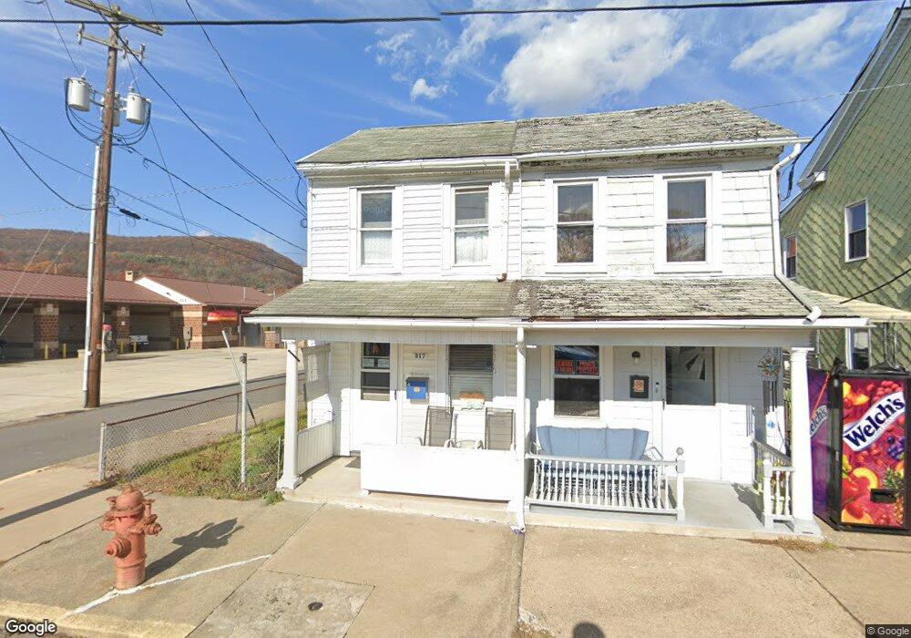 317 W Chestnut St, Shamokin, PA 17872 - photo 1
