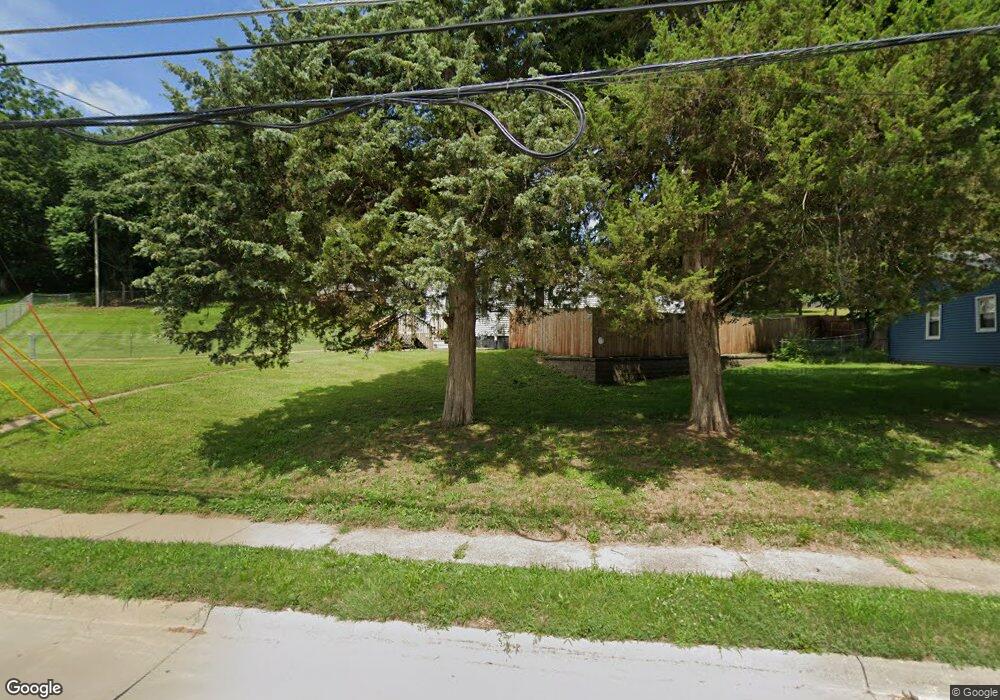 3014 Indian Rd, Davenport, IA 52802 - photo 1
