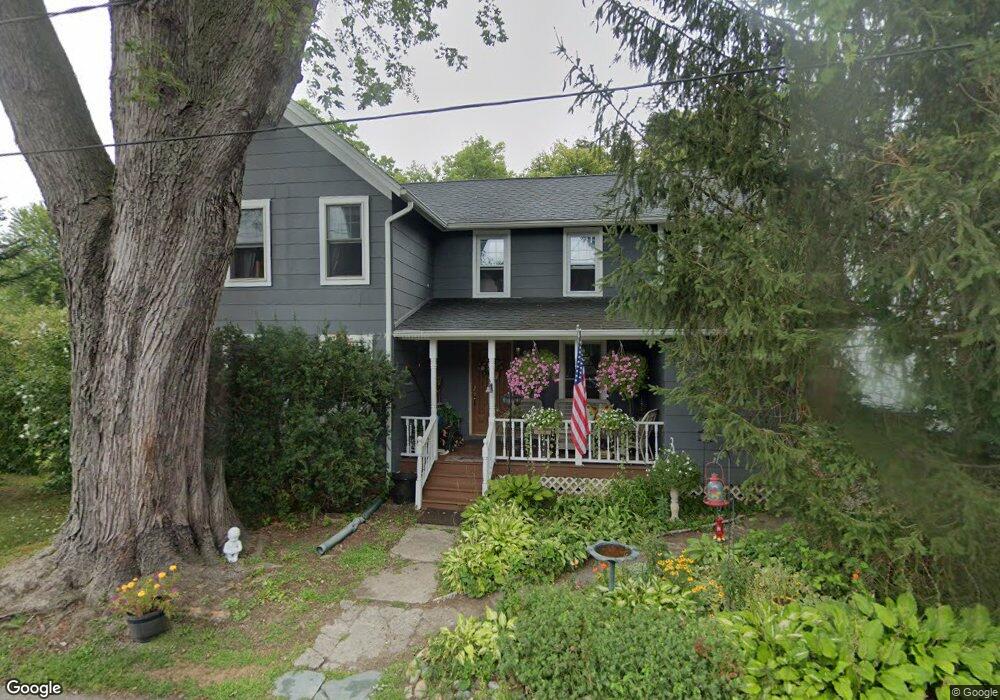 13 Chestnut St, Castleton On Hudson, NY 12033 - photo 1