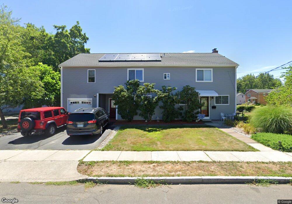 1 Prescott St, West Hartford, CT 06110 - photo 1