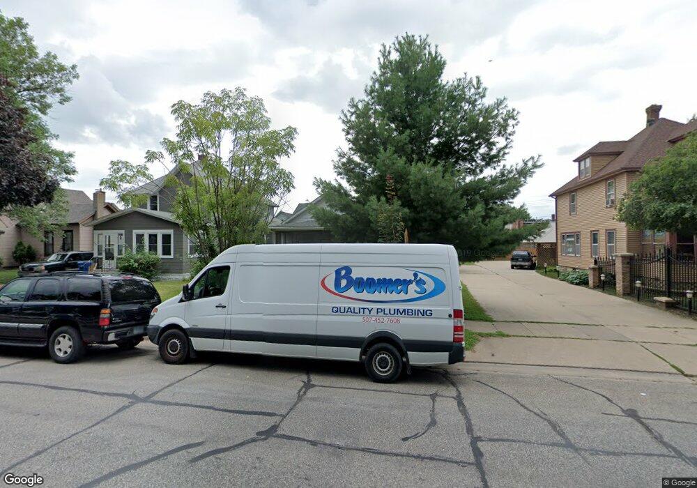 966 W Broadway St, Winona, MN 55987 - photo 1