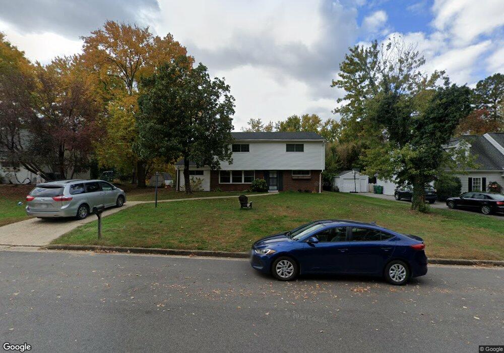 9305 Woodcrest Rd, Henrico, VA 23229 - photo 1