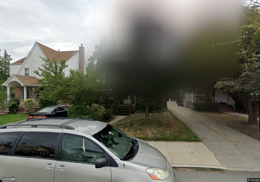 8027 189th St, Hollis, NY 11423 - photo 1