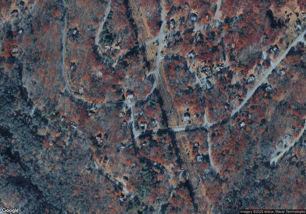 4 Wickes Rd, Bushkill, PA 18324 - photo 1