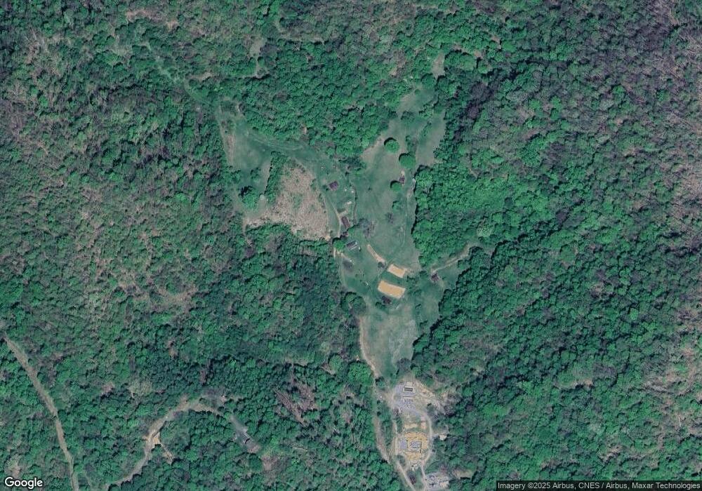 704 Crow Ln, Burnsville, NC 28714 - photo 1