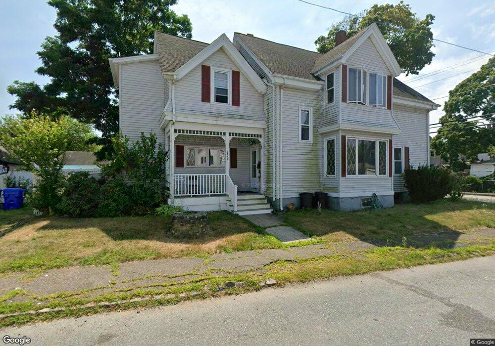 427 Washington St unit 1, Taunton, MA 02780 - photo 1