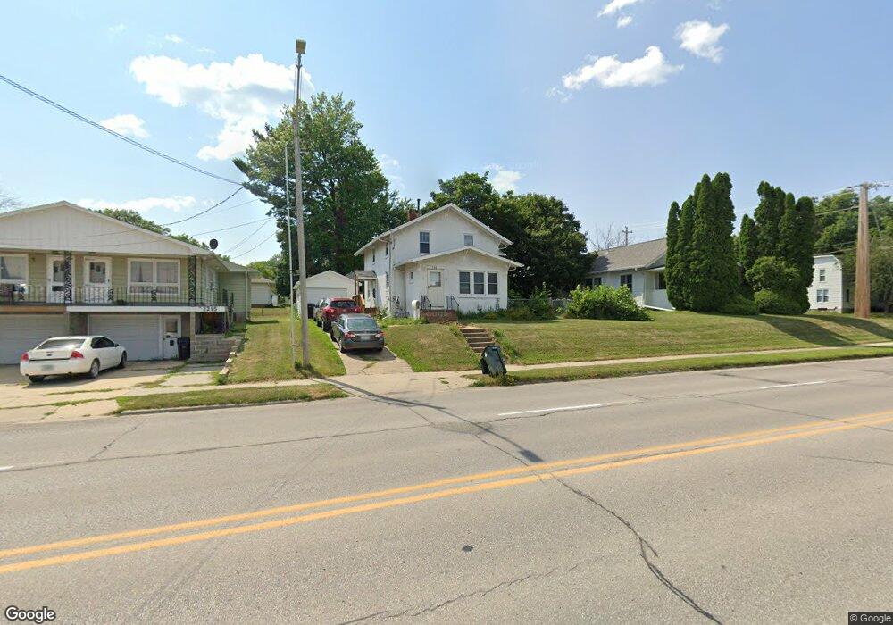 2205 Main St, Cedar Falls, IA 50613 - photo 1