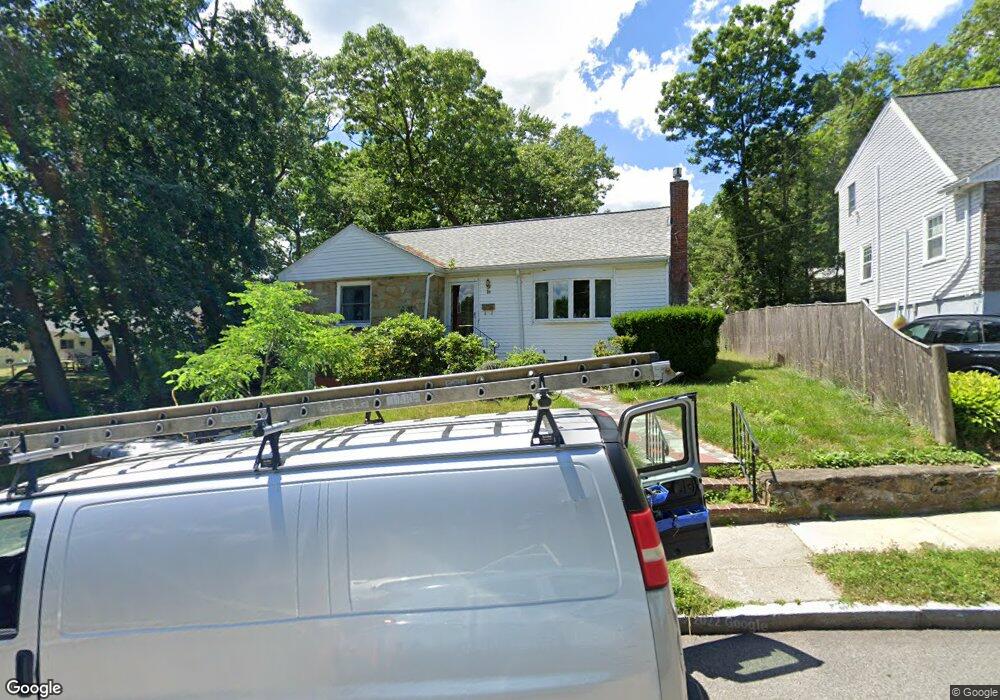 21 Keane Rd, West Roxbury, MA 02132 - photo 1