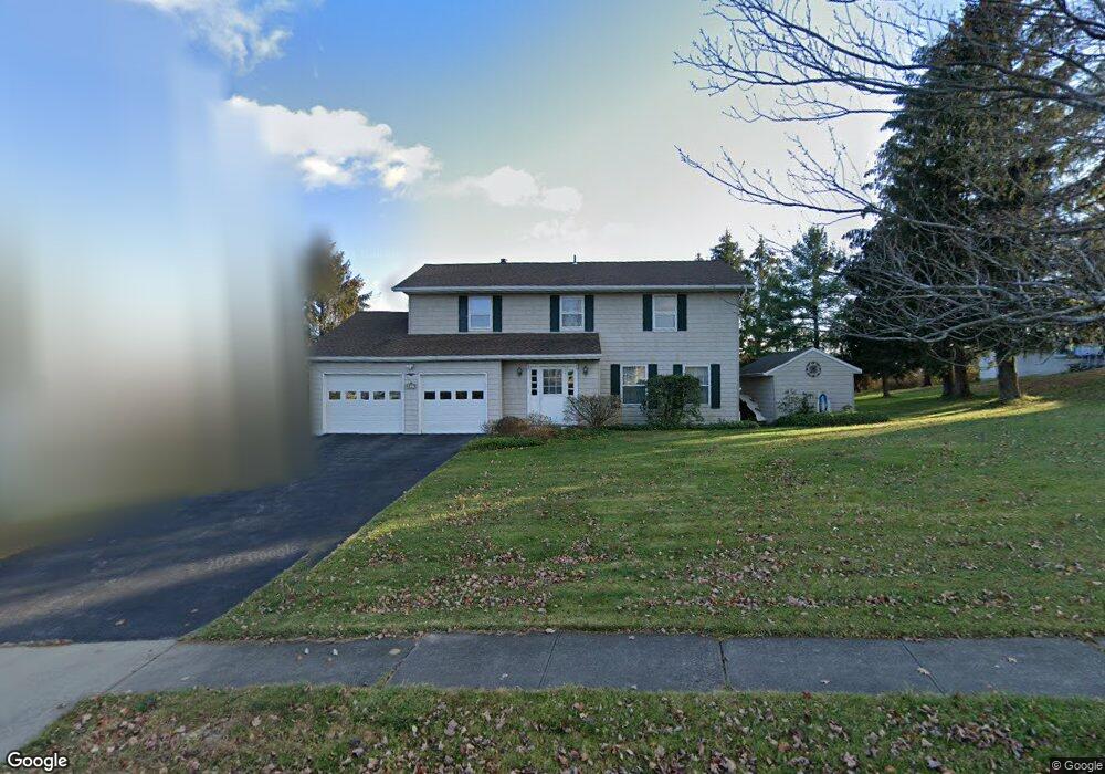 135 Neptune Dr, Monroe, NY 10950 - photo 1