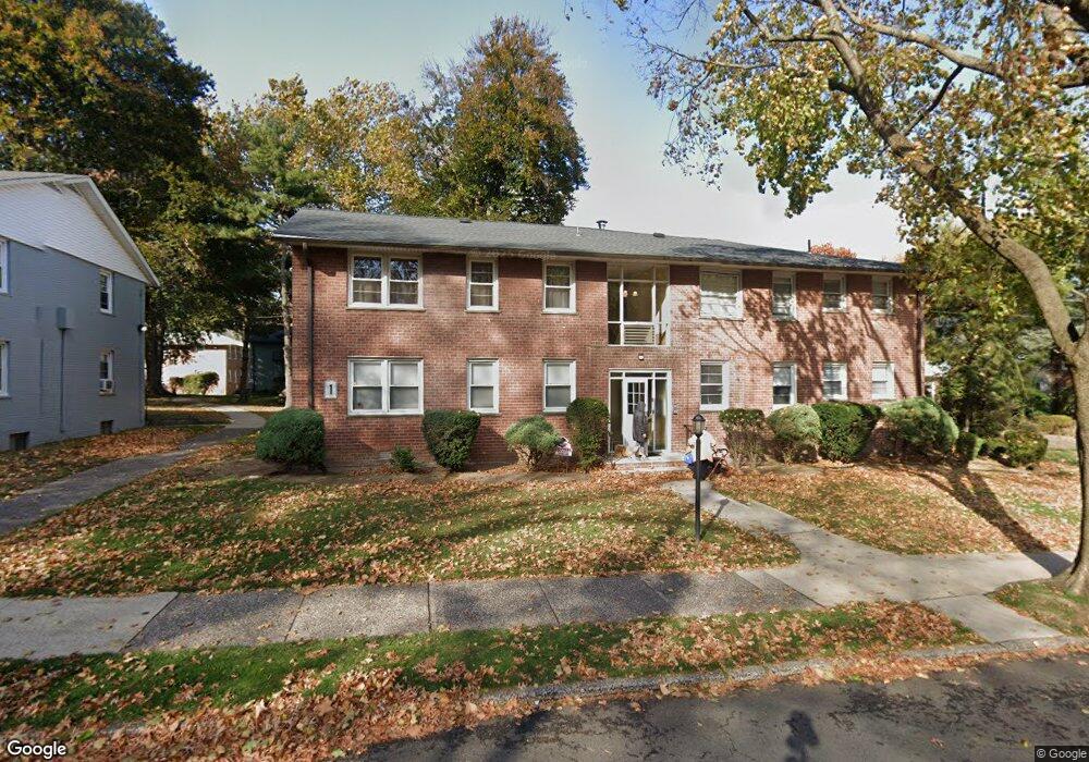 26-05 Fair Lawn Ave unit F, Fair Lawn, NJ 07410 - photo 1