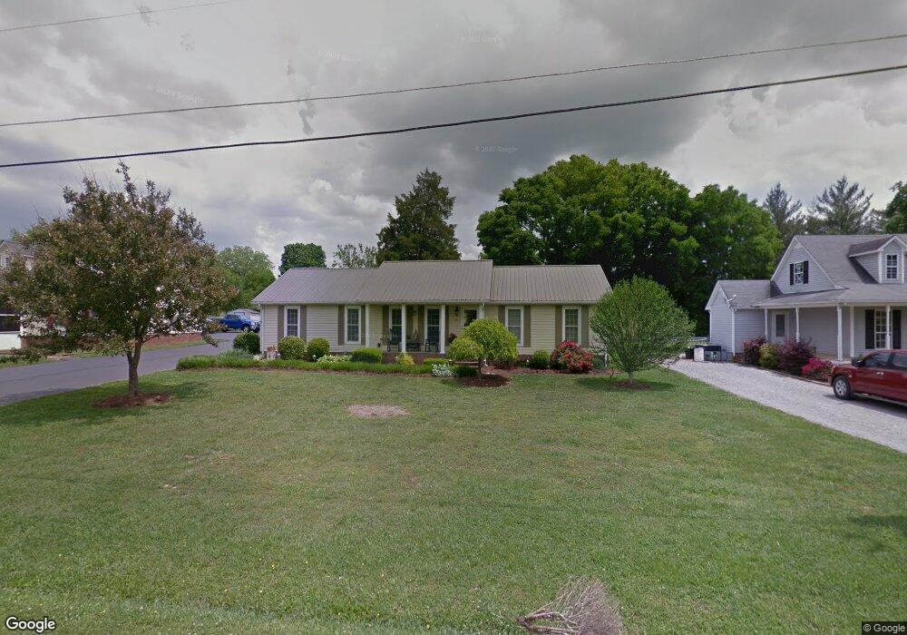 215 Keenan Ln, Shelbyville, TN 37160 - photo 1