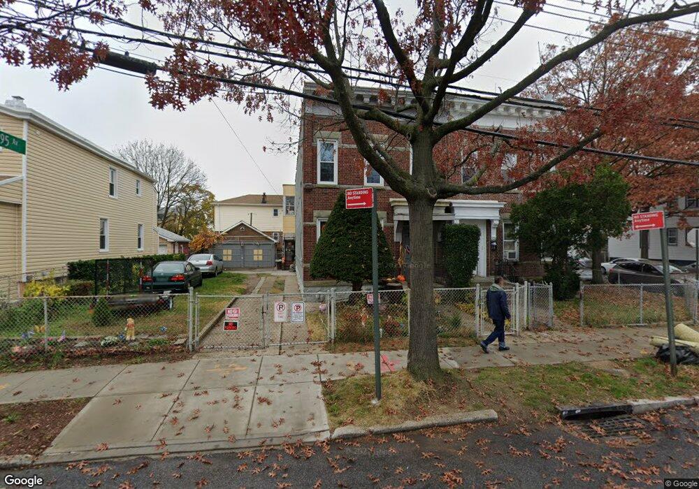 9504 110th St, South Richmond Hill, NY 11419 - photo 1