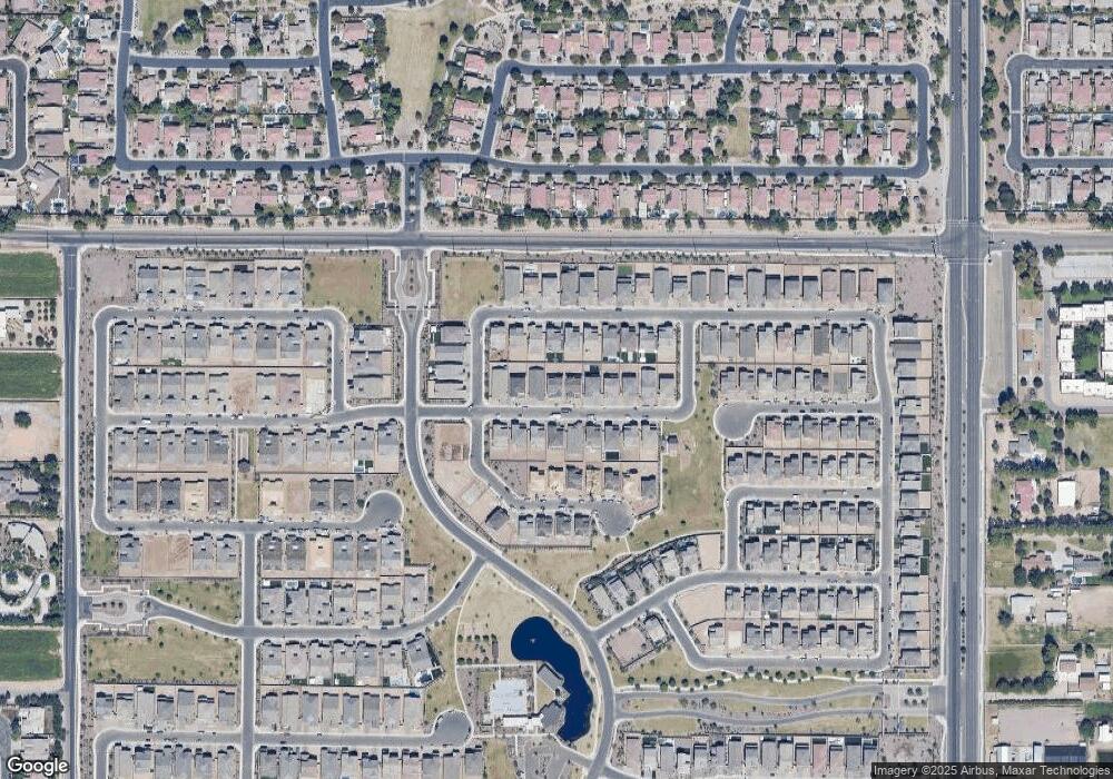 1420 E Carob Dr, Gilbert, AZ 85298 - photo 1