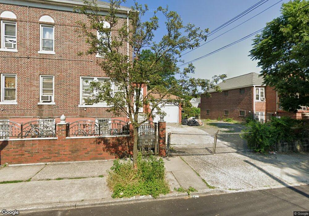 1986 Matthews Ave, Bronx, NY 10462 - photo 1