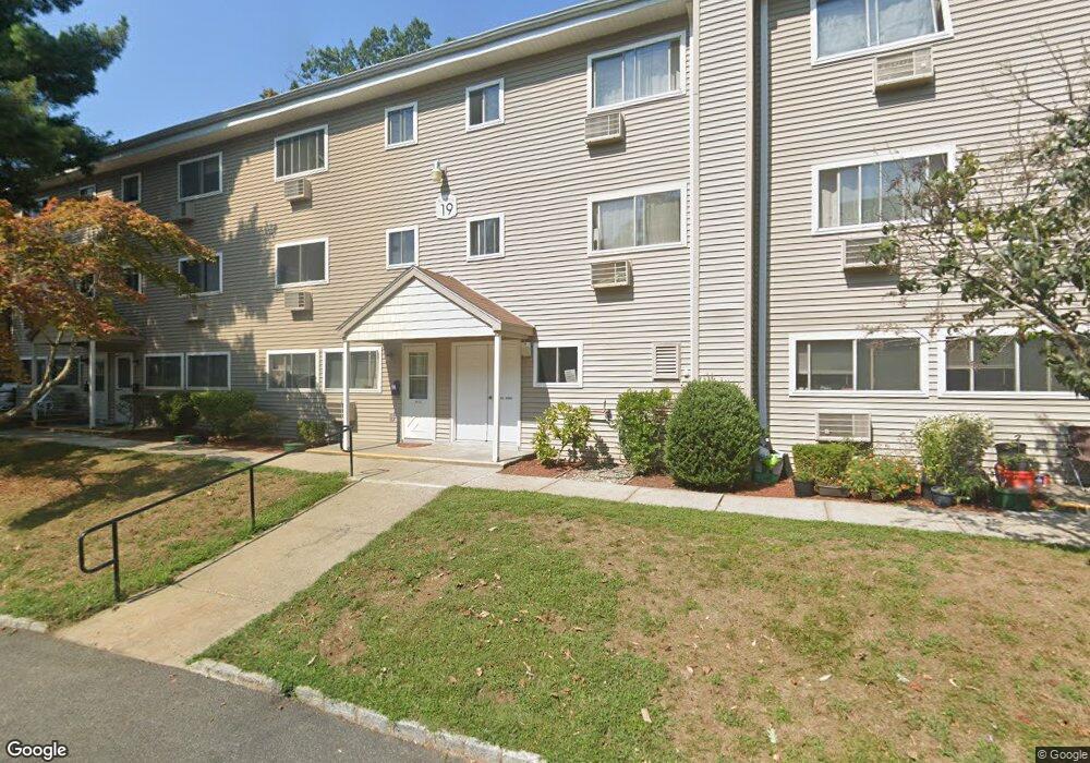 19 Vale Ln, Croton On Hudson, NY 10520 - photo 1