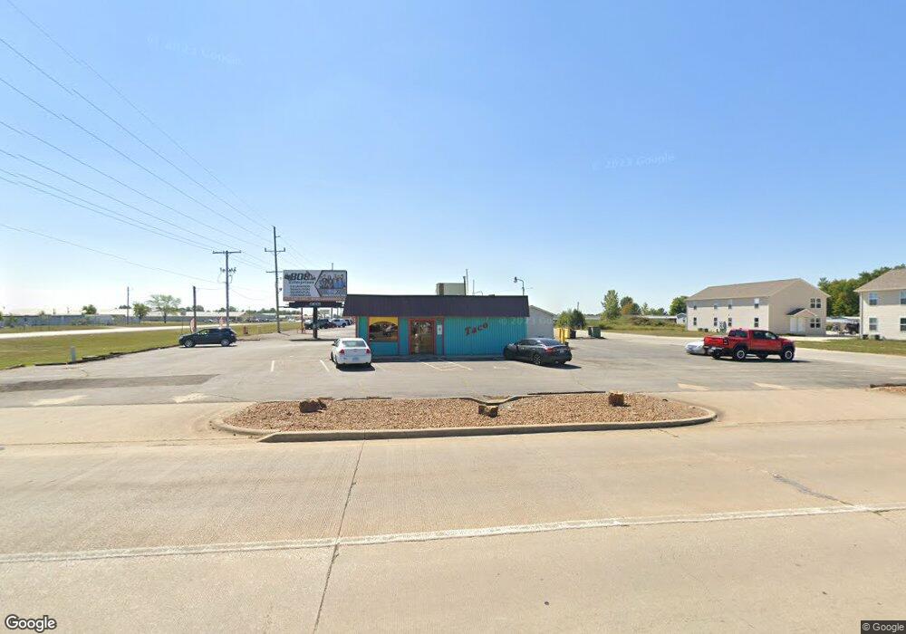 3001 S Banker St, Effingham, IL 62401 - photo 1