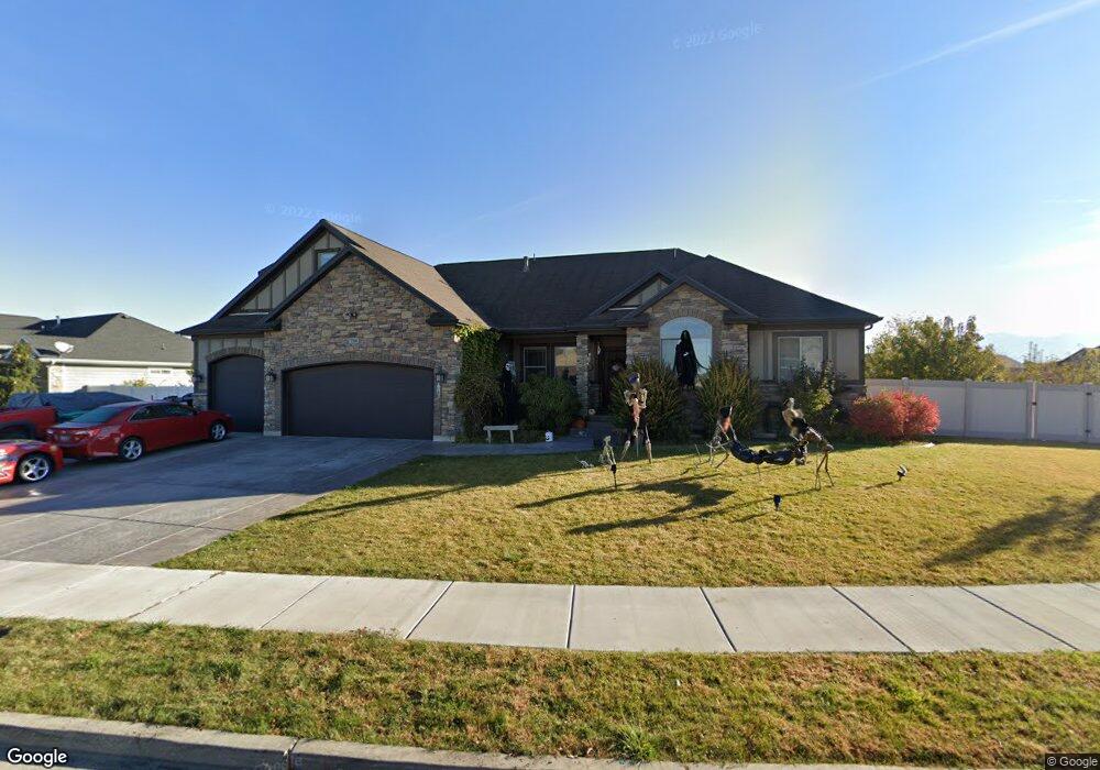 1166 N 4150 W, Clearfield, UT 84015 - photo 1