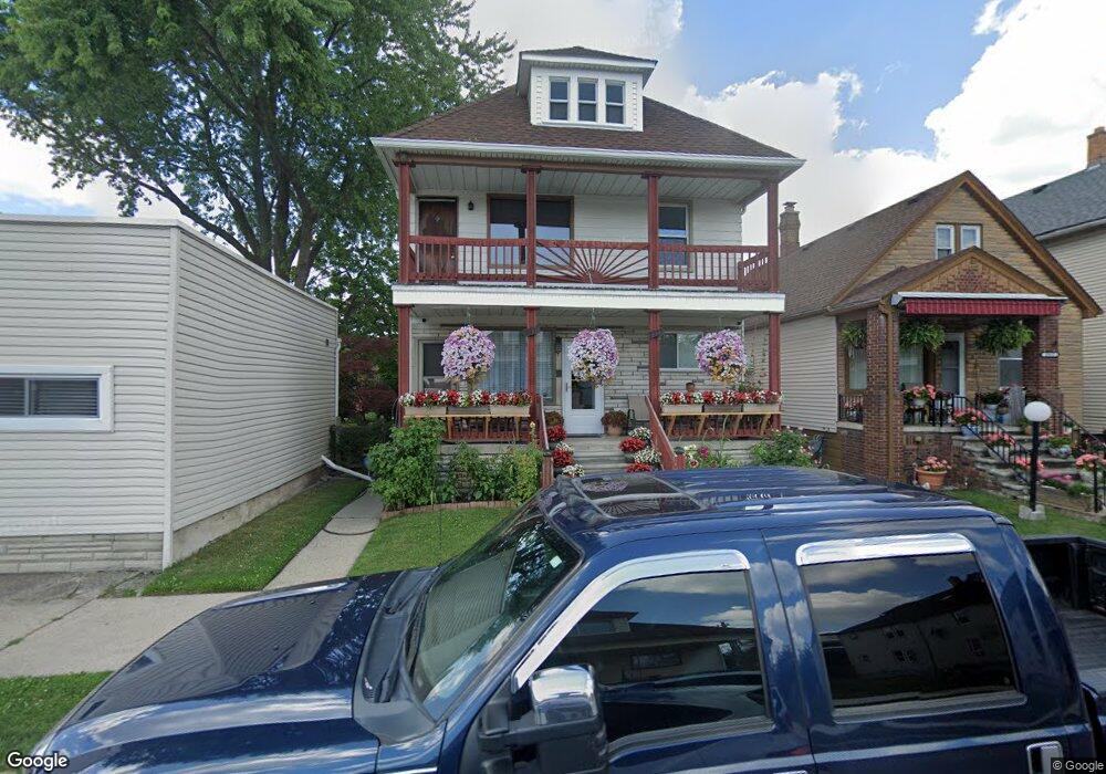 2311 Zinow St, HamtraMcK, MI 48212 - photo 1