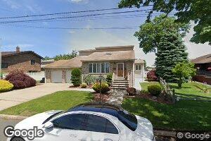 60 Franklin St, South Hackensack, NJ 07606