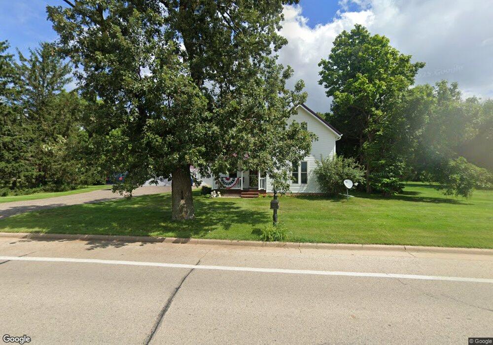 502 W Main St, Brooklyn, WI 53521 - photo 1