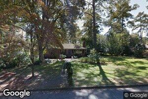 1806 Pine Needle Ln, Albany, GA 31707