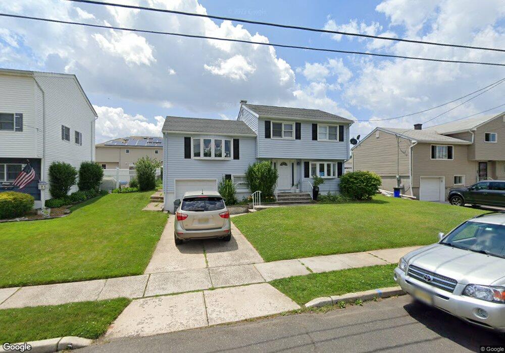 25 Swarthmore Dr, Carteret, NJ 07008 - photo 1