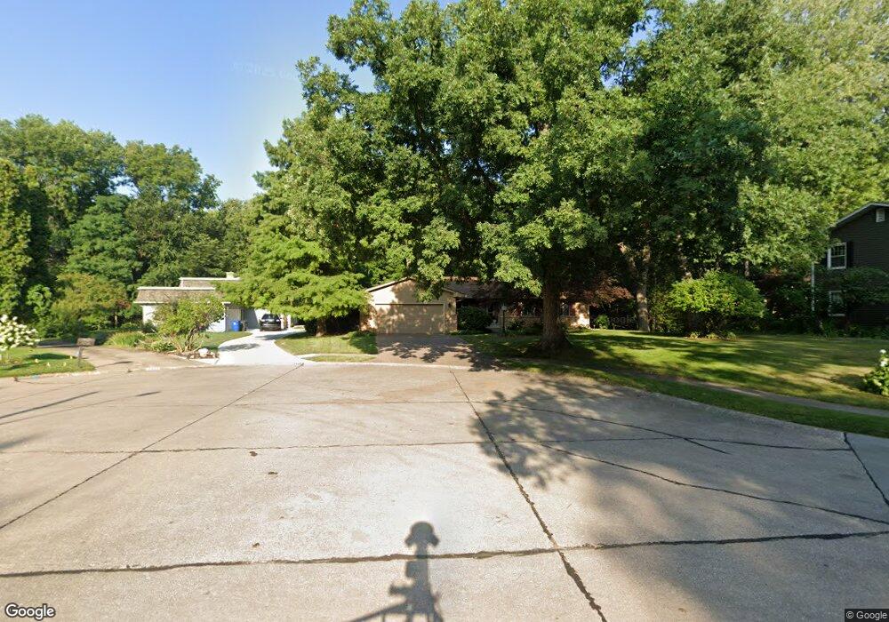 2911 2nd St, Moline, IL 61265 - photo 1