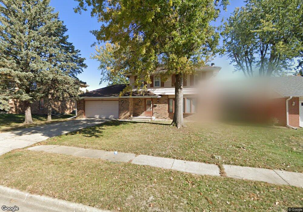 718 E 16th St N, Newton, IA 50208 - photo 1