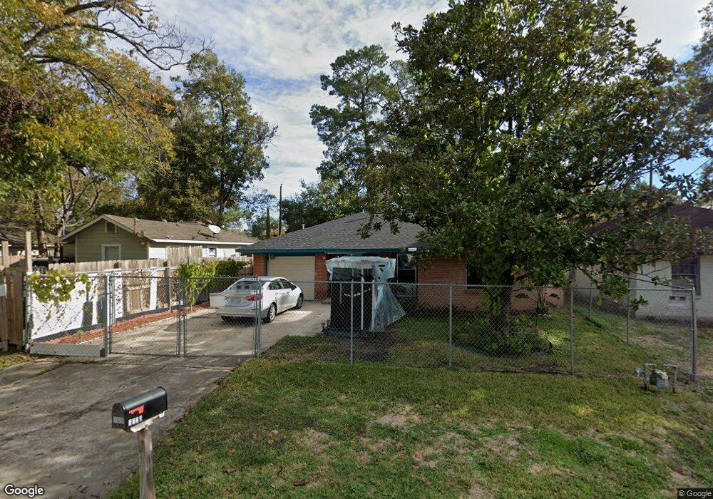 6806 Greenhurst St, Houston, TX 77091 - photo 1