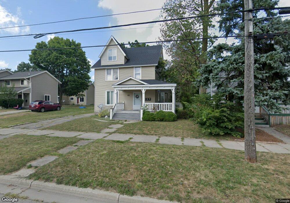 416 W Genesee St, Lansing, MI 48933 - photo 1