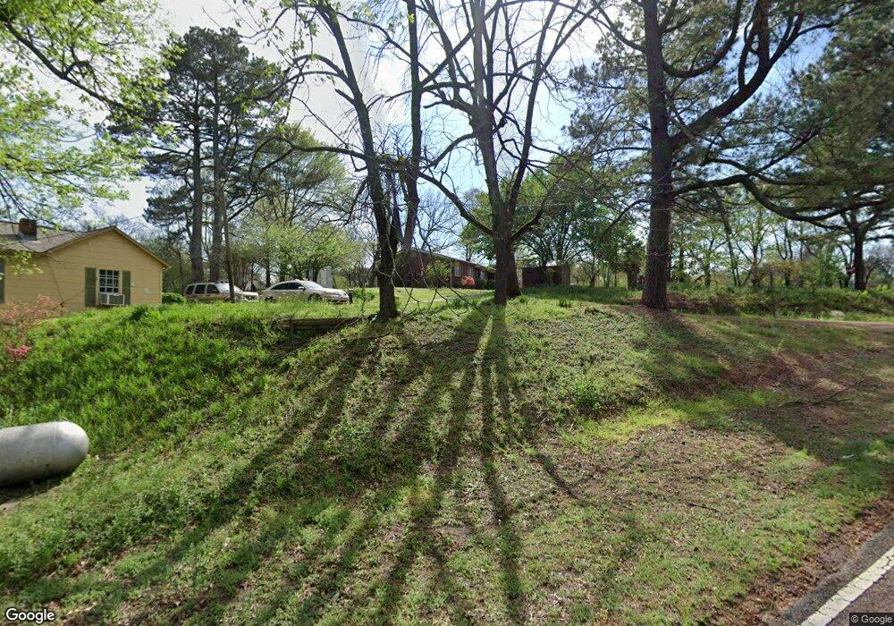 95 Lowry Ln, Olive Branch, MS 38654 - photo 1