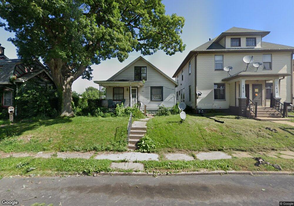 1614 W 13th St, Davenport, IA 52804 - photo 1