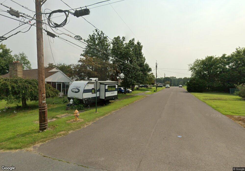 911 1st St, Nescopeck, PA 18635 - photo 1