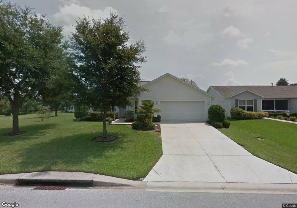 869 Evelynton Loop, The Villages, FL 32162 - photo 1