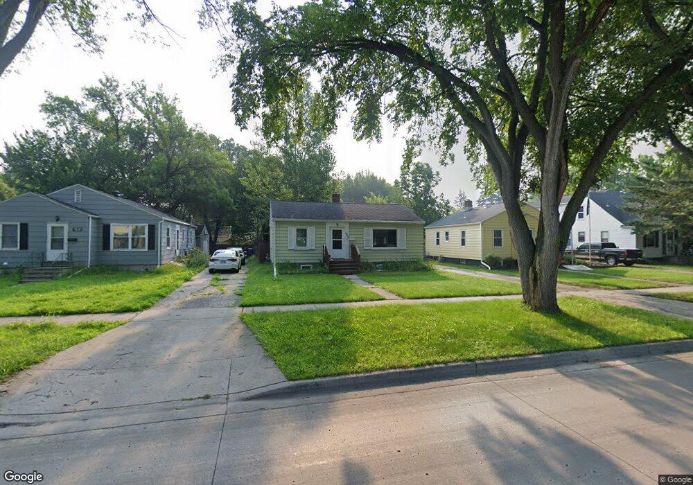 1517 10th St N, Fargo, ND 58102 - photo 1