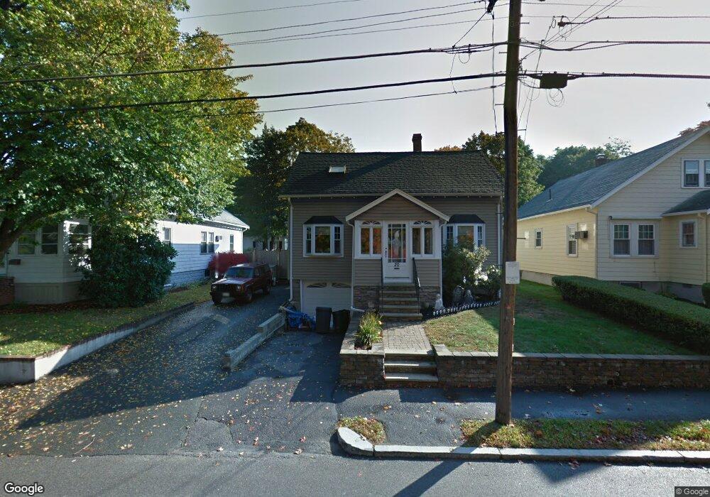 20 Preston St, Wakefield, MA 01880 - photo 1