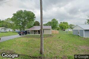 56 Sycamore St, Crab Orchard, KY 40419